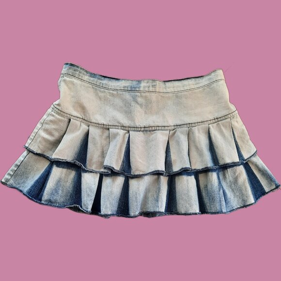 Y2K Pleated Ruffled Denim Mini Skirt US Size 7 Light Wash Tiered Layered McBling - Picture 1 of 8